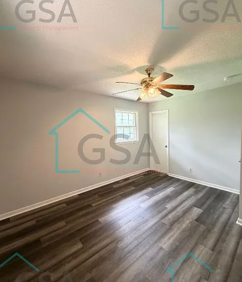 313 Dove Ct — Photo 6