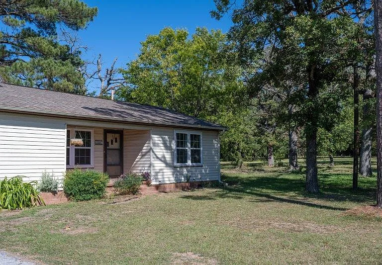 560 W Highway 243 — Photo 12