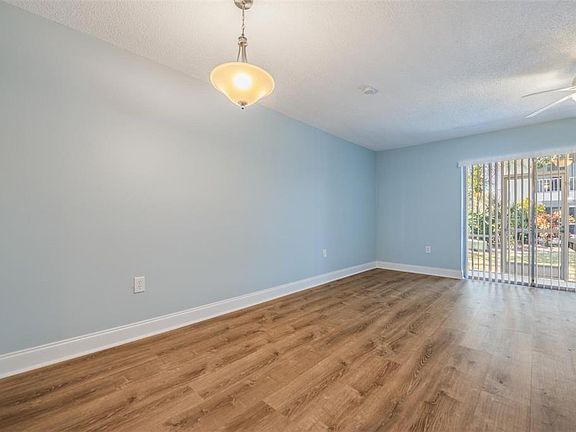 3rd image of 233 S McMullen Booth Rd APT 43