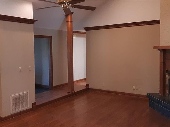 4th image of 5430 W Horsebarn Ln