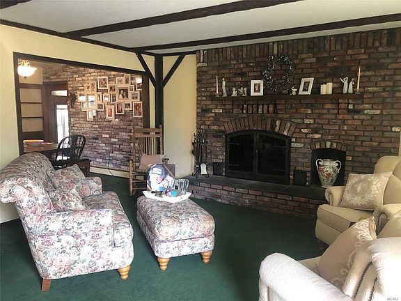 2nd image of 19 Walter St