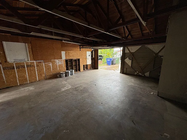 690 W North Way — Photo 22