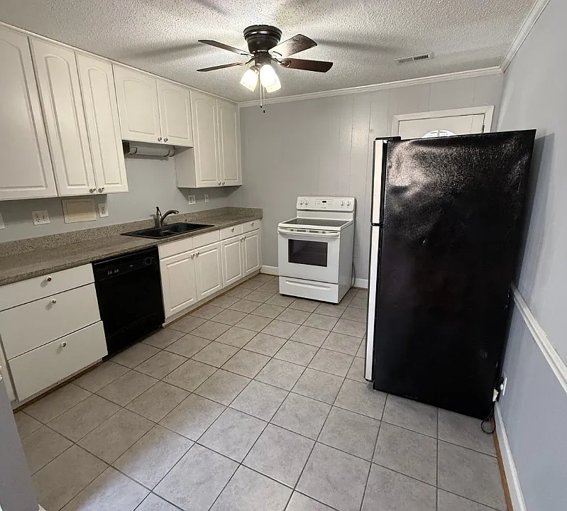 1416 Old Lystra Rd #3
