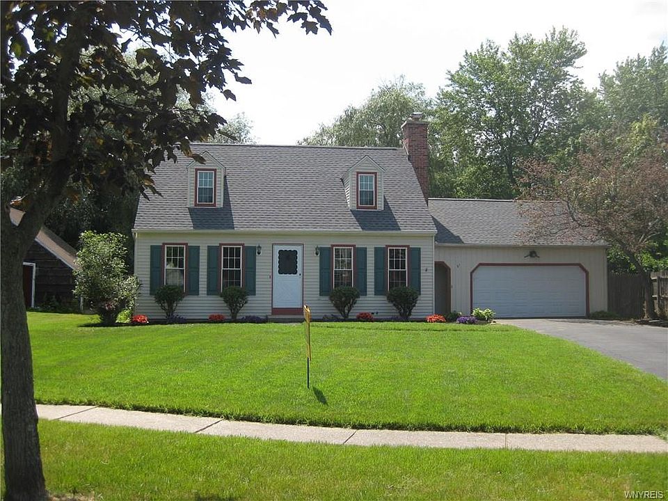 1st image of 51 Thomas Jefferson Ln