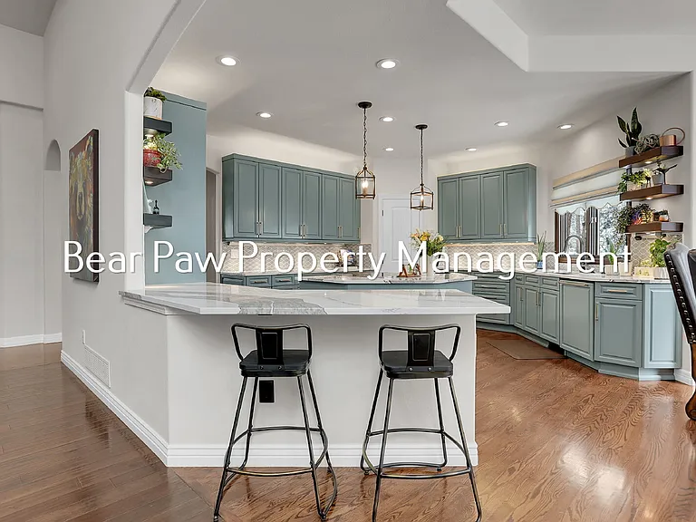 30200 Beaver Creek Ln — Photo 16