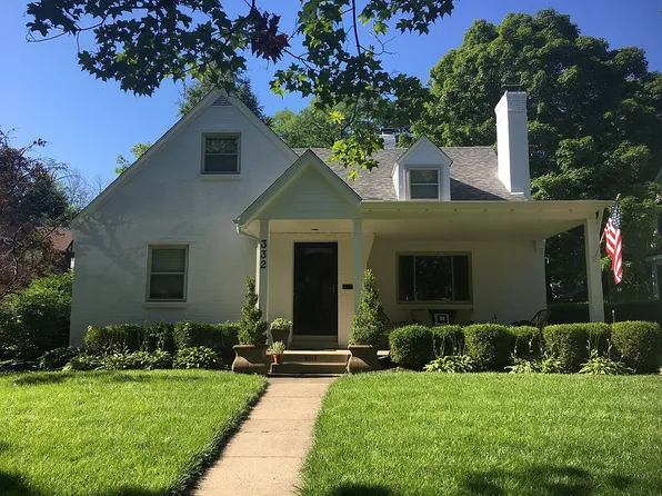 332 Dellwood Ave, Dayton, OH 45419