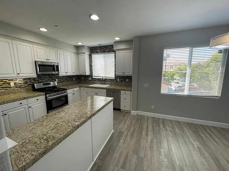 33810 Willow Haven Ln #102 — Photo 11