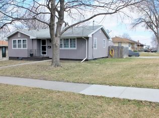 3101 E 26th St, Des Moines, IA 50317