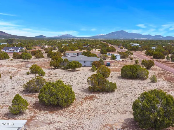 921 E Alimos Way, Williams, AZ 86046
