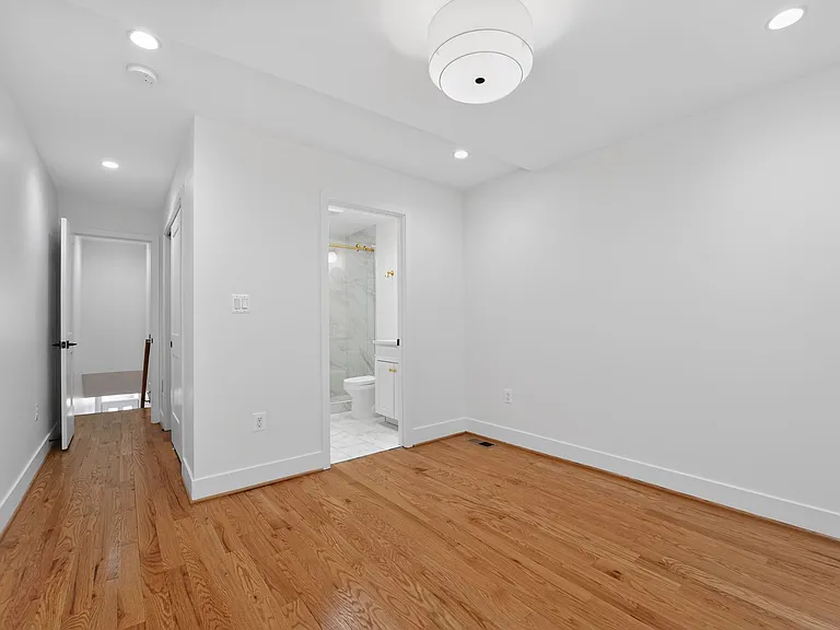 1740 Clarkson St — Photo 6