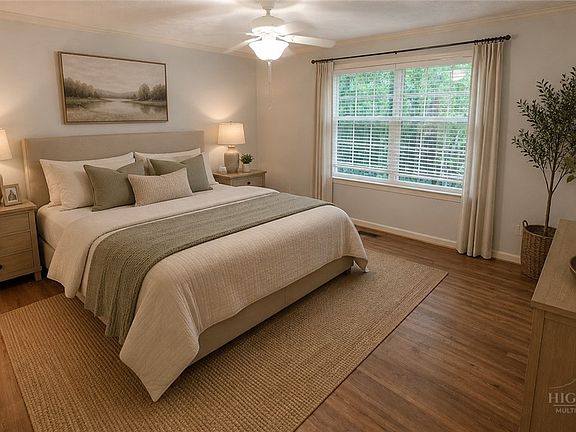 4th image of 32 Yarrow Circle