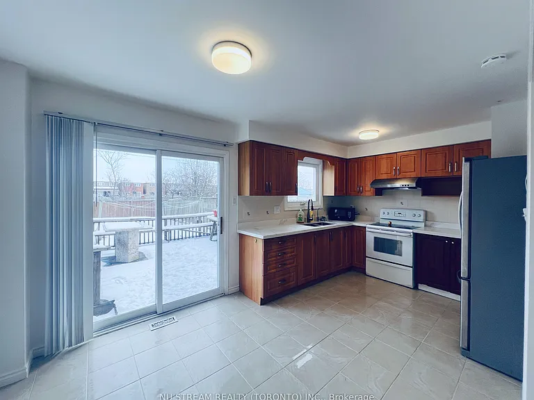 151 Woodhall Rd #1&2 — Photo 9