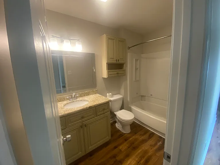 210 Long Plantation Blvd #V — Photo 6