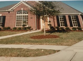 1611 Waterwood Ct, Missouri City, TX 77459