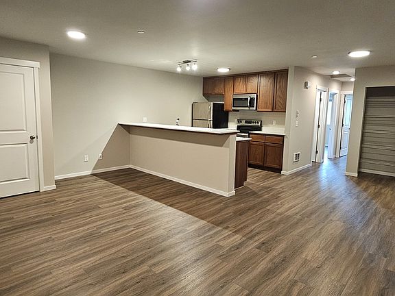 4th image of 15713 35th Ave W Unit B202
