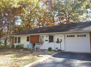 132D Farrington Ct, Lakewood, NJ 08701