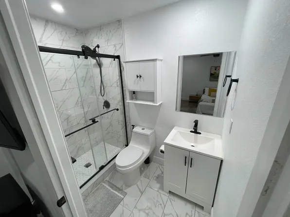 (undisclosed Address), Dania Beach, FL 33004