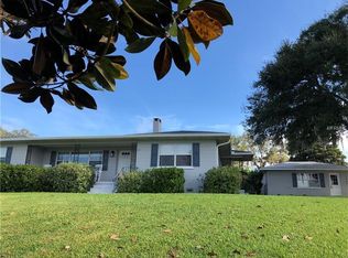 1300 Lake Ariana Blvd, Auburndale, FL 33823