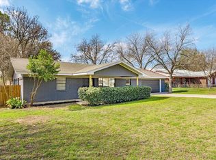 1106 Hackberry Drive, Marble Falls, TX 78654