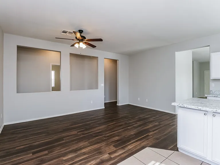 3402 N 129th Dr — Photo 6