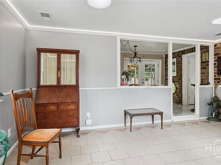 1616 Skidaway Rd — Photo 29