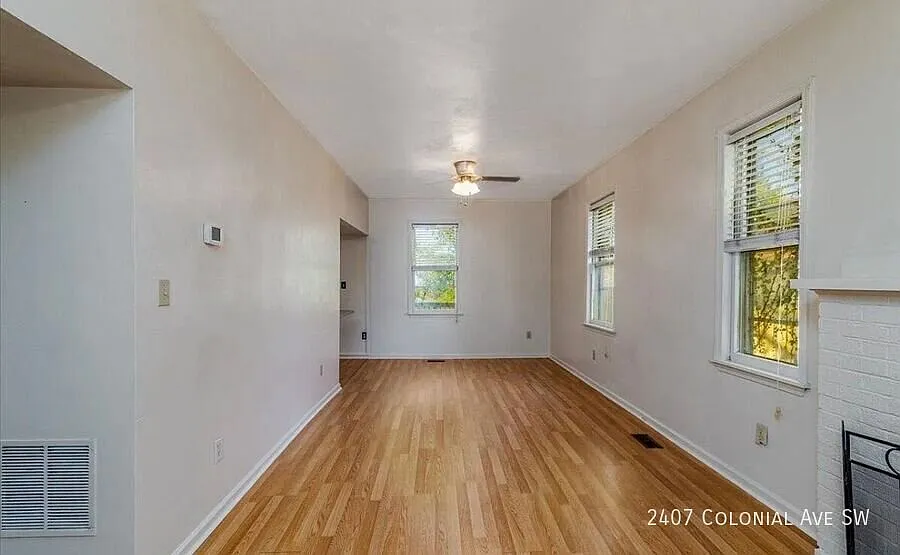 Spacious 3 Bedroom Home for Rent in Roanoke — Photo 2