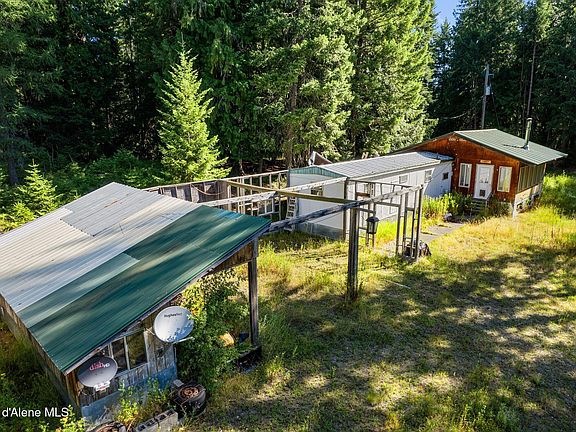 4th image of 7 Timber Haven Rd