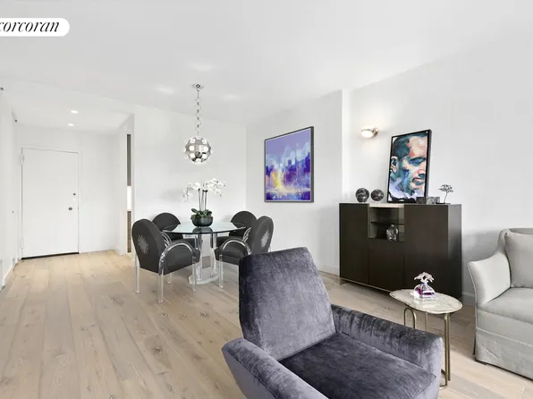 785 5th Avenue image 5 of 12