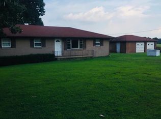 8749 Middle Butler Rd, Iron City, TN 38463