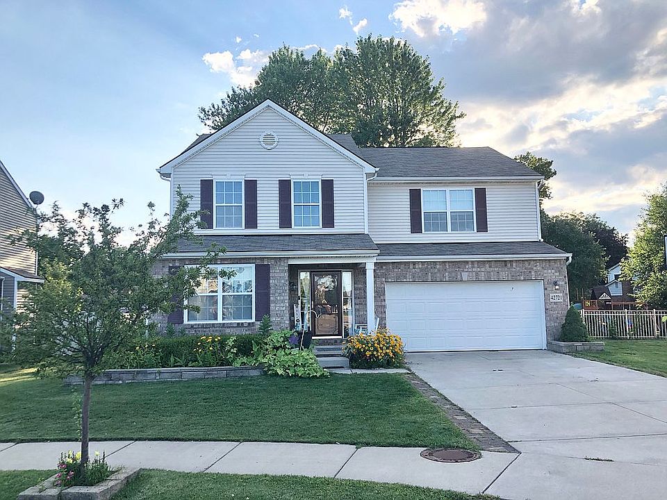 1st image of 42721 Greystone Dr