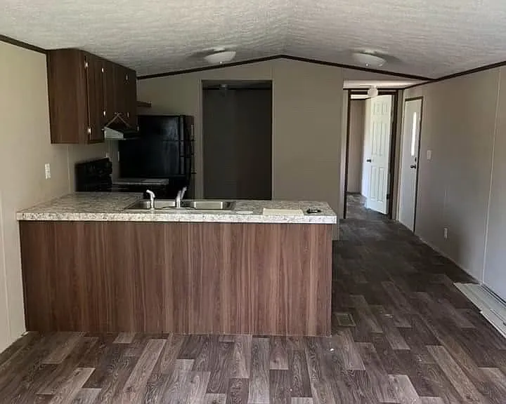 320 Bill Salley Rd — Photo 1