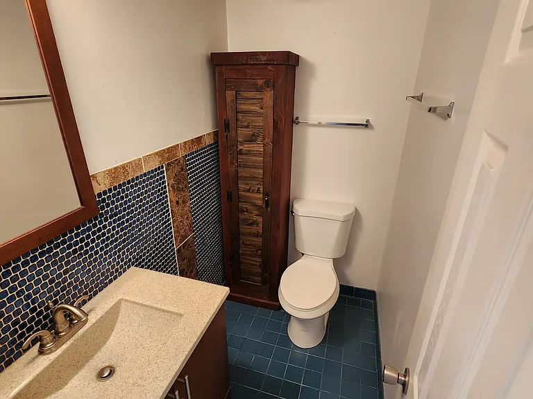 70 Ashley Dr — Photo 20