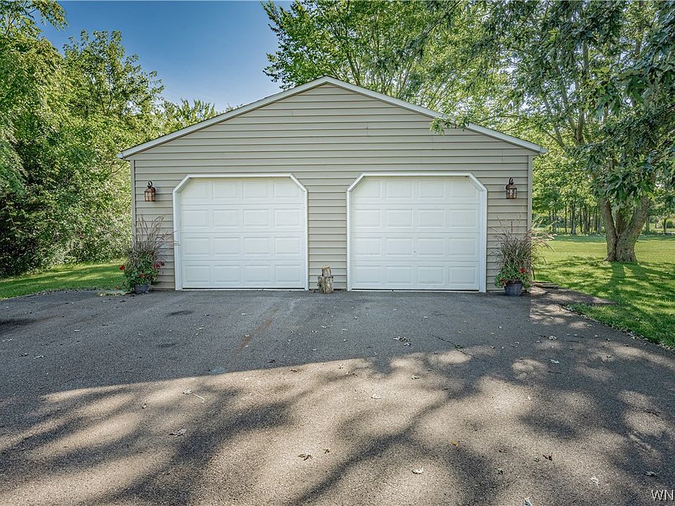 4499 Parker Rd, Hamburg, NY 14075 Zillow