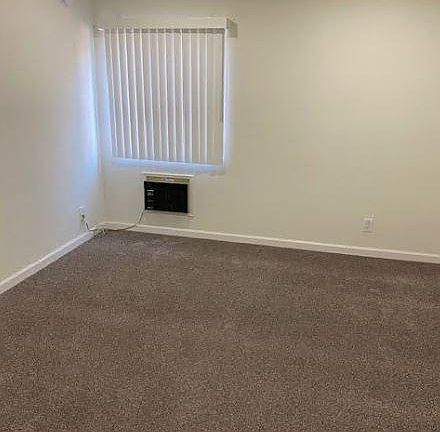 5th image of 18307 Burbank Blvd Unit 133
