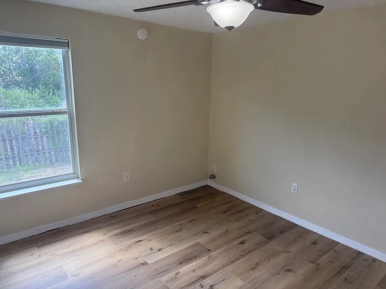 356 Hammock Dr — Photo 22