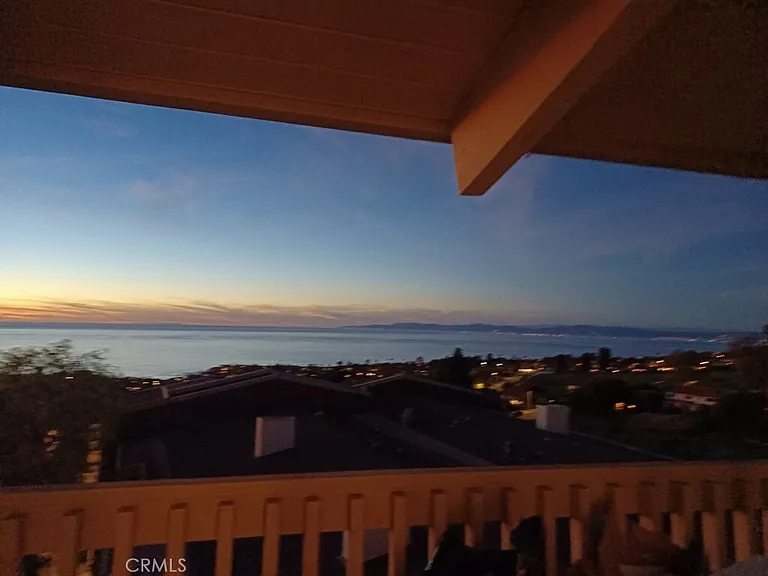 6542 Ocean Crest Dr #B306 — Photo 9