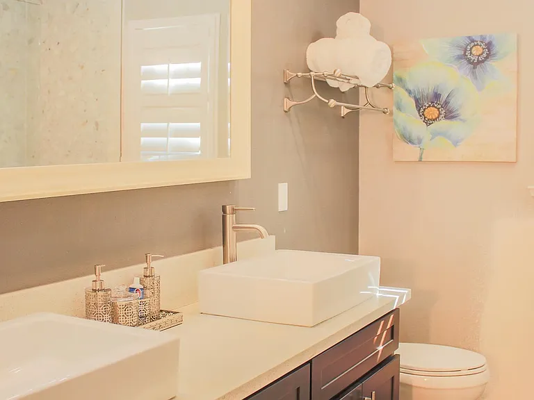 798 Century Ln — Photo 18