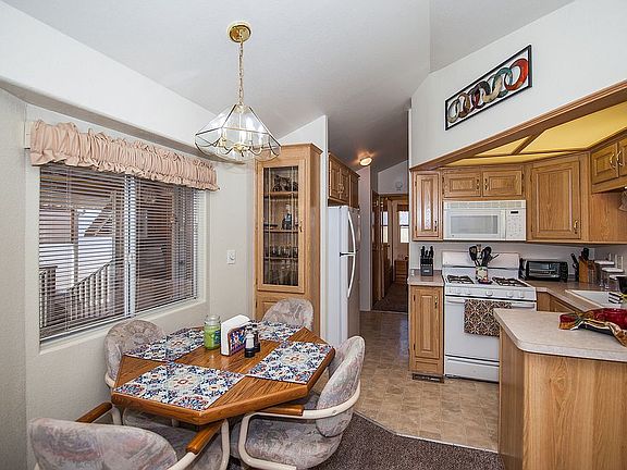 5th image of 10537 S Avenue 9 E #111