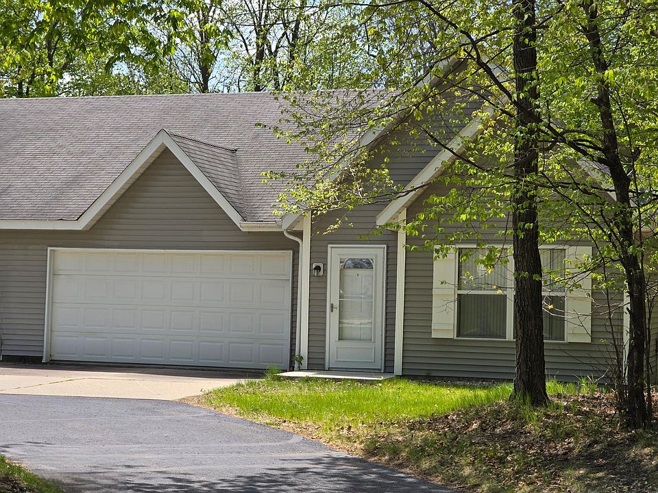 2nd image of 331 Maple Ridge Ct