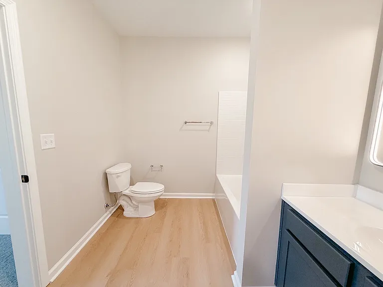 The Select- Bathroom