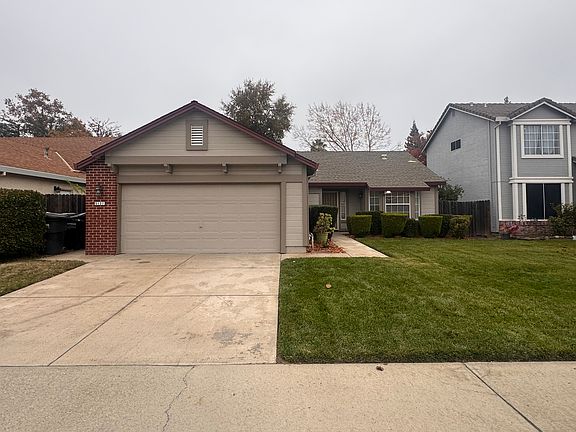 3rd image of 5137 Emerald Fell Ct