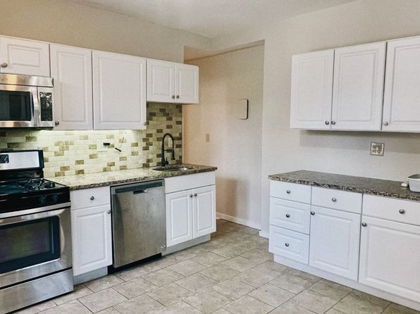 1400 Commonwealth Ave APT 6