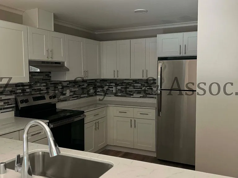 14181 Interurban Ave S — Photo 10