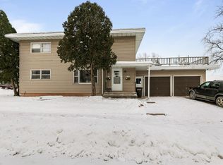 1105 Jefferson St, Oshkosh, WI 54901