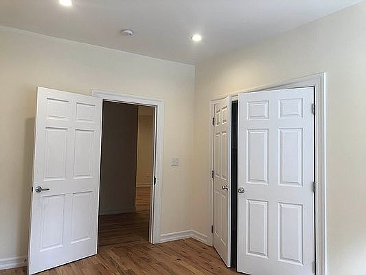 5th image of 550 W 160th St #D