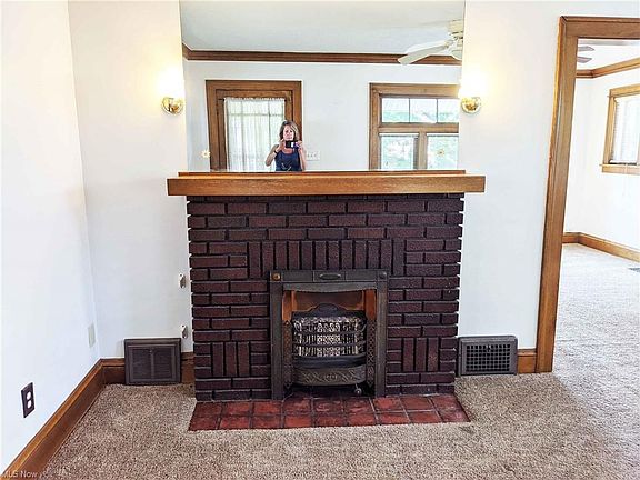 4th image of 4216 W 50th St