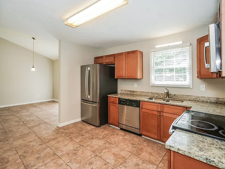 3221 Jessica Dr — Photo 7