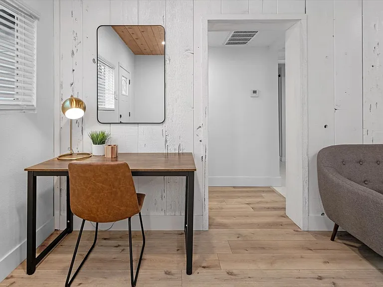 314 N Manila Ave #2 — Photo 6