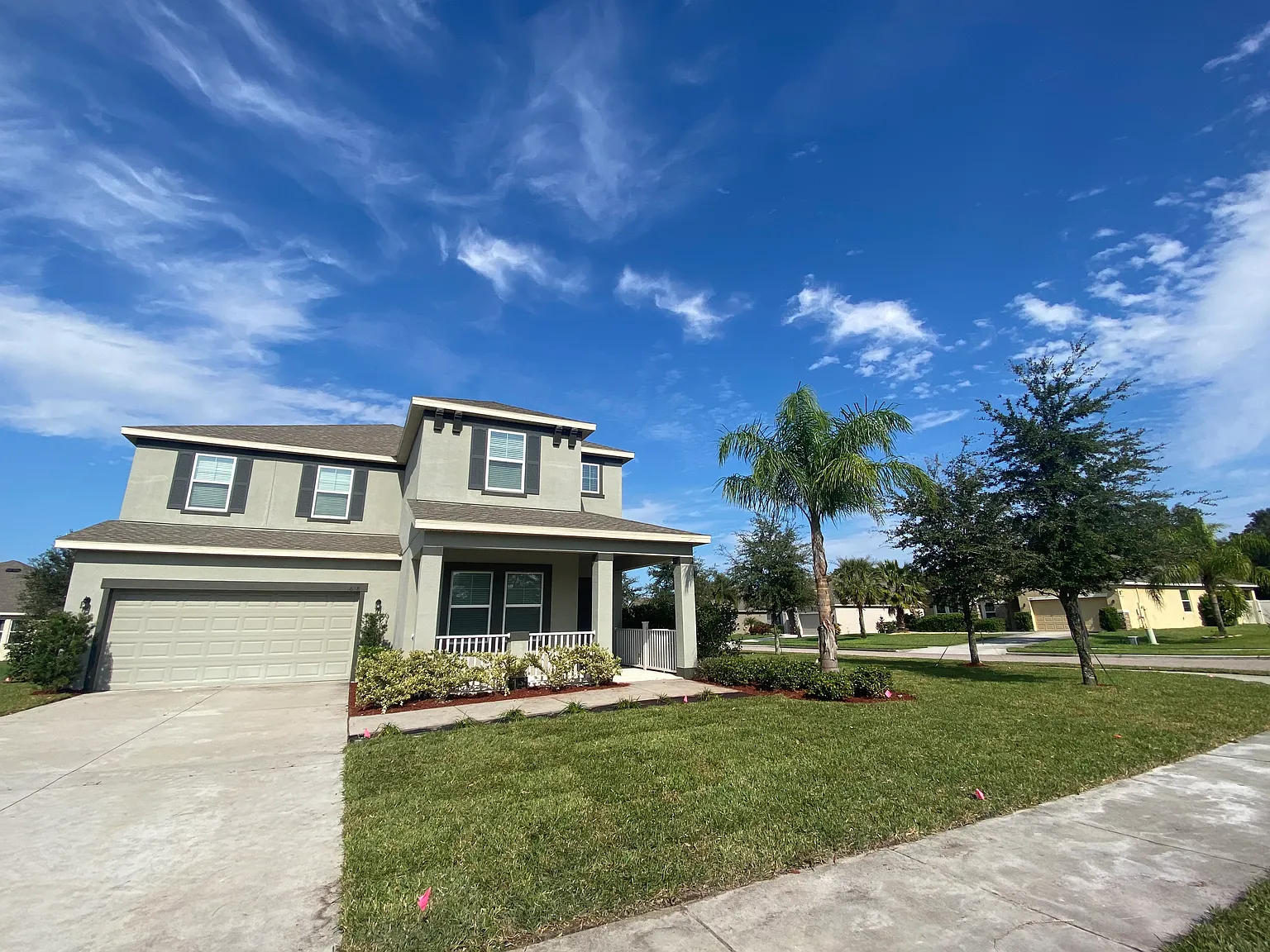 5 bed, 3505 sqft, $3,095 — Photo 2