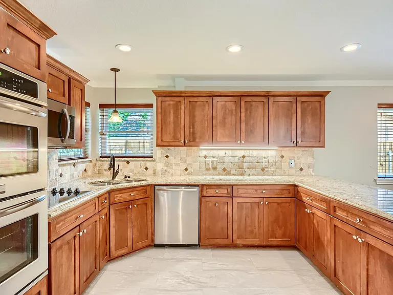 7417 La Sobrina Dr — Photo 9